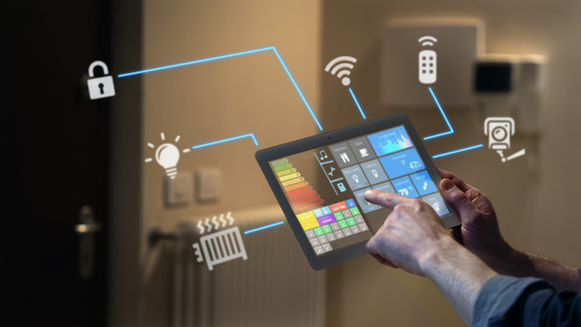 tablettes avec application de contrôle domotique